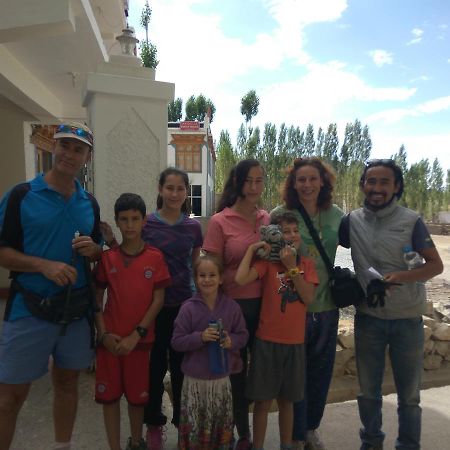 Nathula Guest House Leh Bagian luar foto